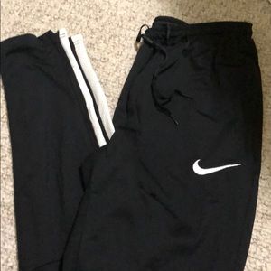 Nike joggers